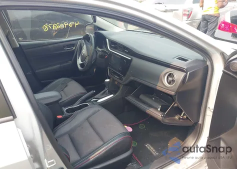 2017 Toyota Corolla Se Special Edition z USA, uszkodzony, nr VIN 5YFBURHE1HP638535